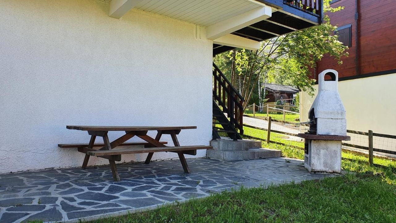 Chalet Individuel Les Sorbiers - 80M2 - Jardin - Barbecue - Wifi - Netflix - Ski & Randonnee - Pyrenees Catalanes Francaises - Eyne Exterior photo