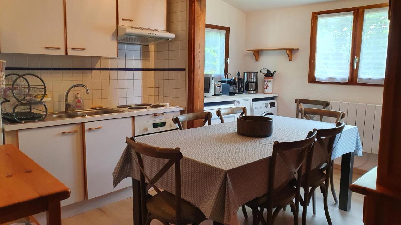 Chalet Individuel Les Sorbiers - 80M2 - Jardin - Barbecue - Wifi - Netflix - Ski & Randonnee - Pyrenees Catalanes Francaises - Eyne Exterior photo